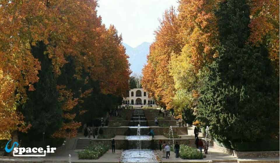 اقامتگاه باغ تاریخی شاهزاده - ماهان - کرمان